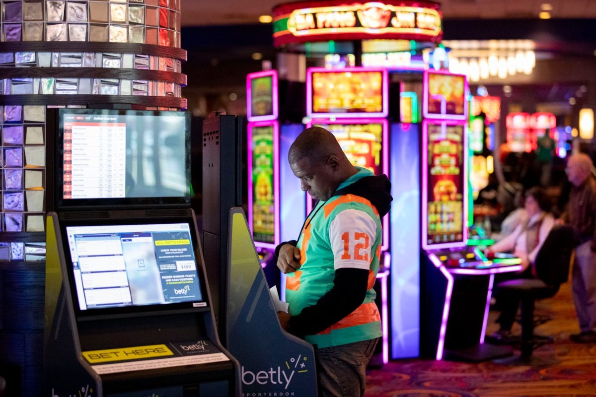 0631ceea-f7d6-4690-83b5-d21149681d40-020320SouthlandSportsBetting02